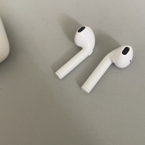 Pro buds - Picture 2 of 2